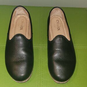 Charix Flats for Her